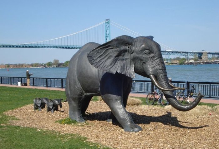 Popular day trips from Windsor